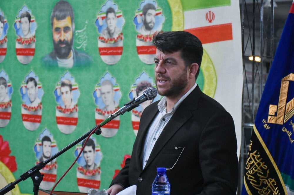انقلاب اسلامی انقلاب اسلامی شعار ما می توانیم را عملیاتی کرد/تامین مسکن کارگری اولویت دولت