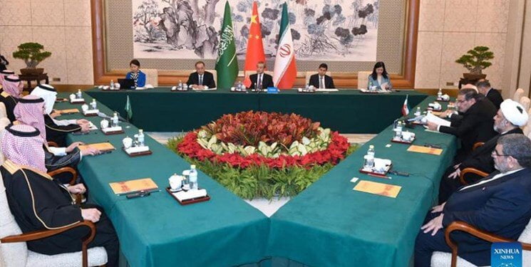 ایران و عربستان چین: گفتوگوهای پکن صفحه جدیدی را در روابط ایران و عربستان باز کرد