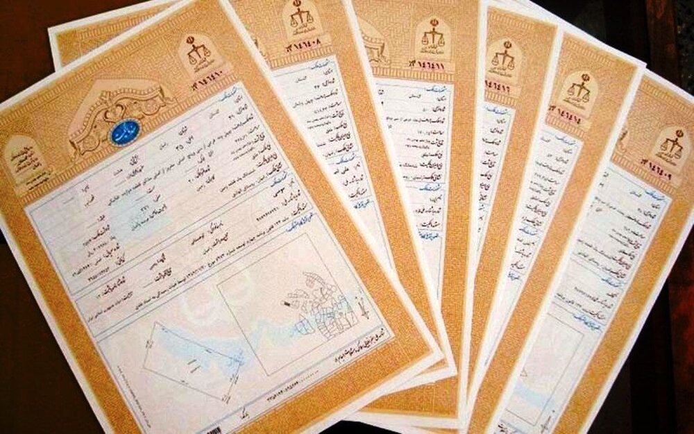 کشاورزان برای سنددار کردن اراضی اقدام کنند