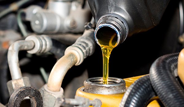 تعویض منظم روغن موتور و فیلتر روغن