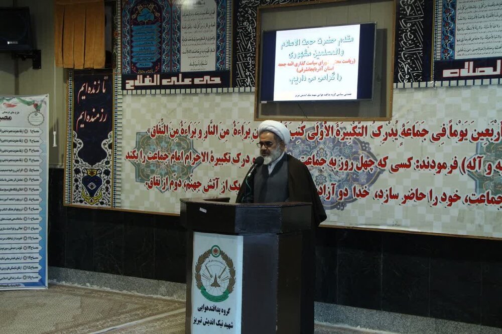 برکت انقلاب اسلامی موجب نقشه برآب شدن تمام نقشه‌های شوم دشمنان می‌شود
