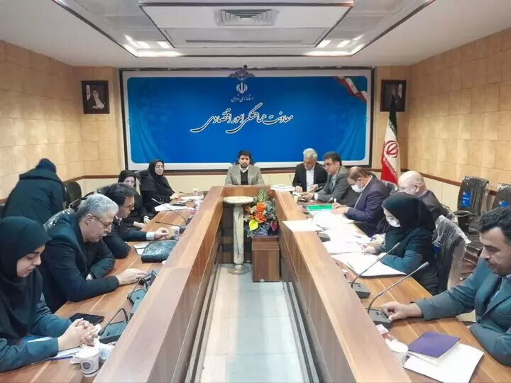 تهران بررسی ایجاد پایانه صادرات و مبادلات سنگهای قیمتی و نیمه قیمتی در استان تهران