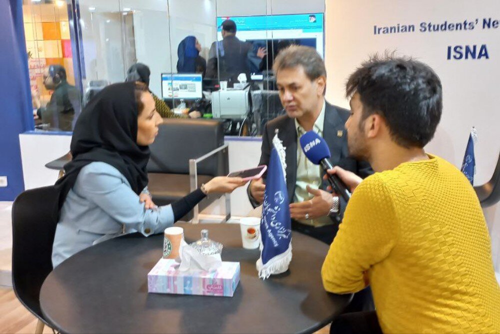 خانواده ثبت اطلاعات شهروندان ۱۹۵ شهر در سامانه «برنامه سلامت خانواده»