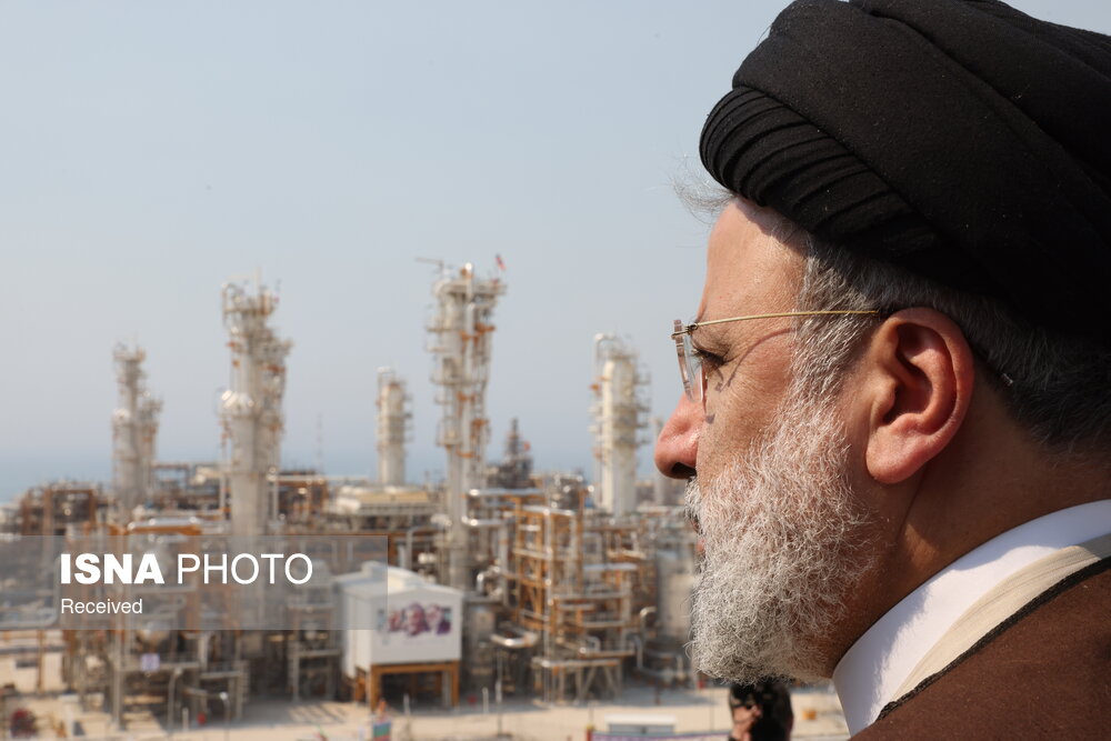 پخش مستندهایی از شهید جمهور در افق