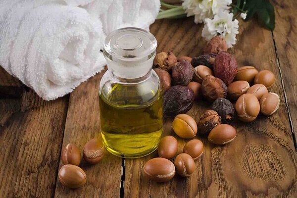پوست خواص این روغن جادویی برای سلامت پوست و مو